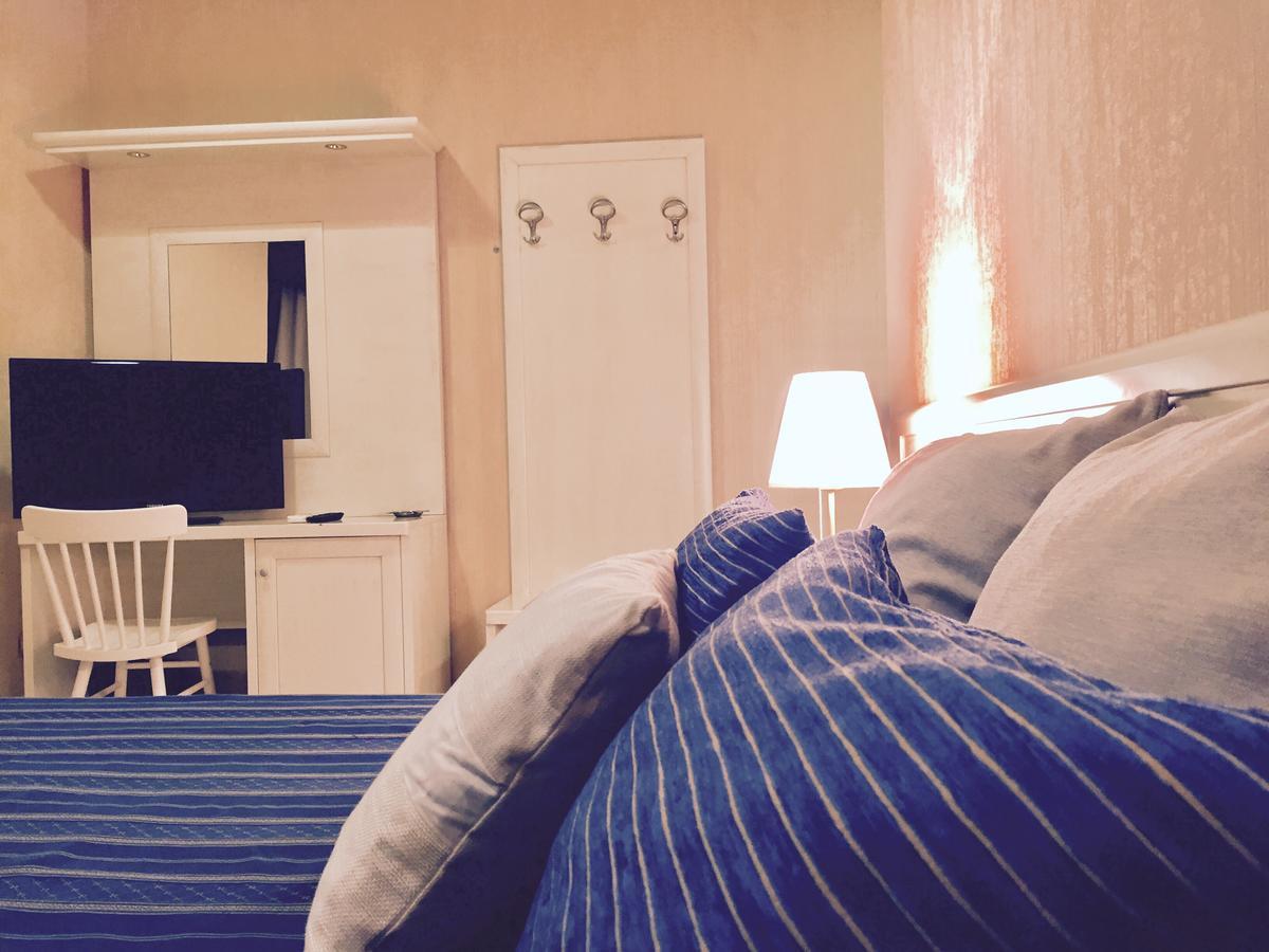 La Fontanina Hotel Giugliano In Campania Luaran gambar